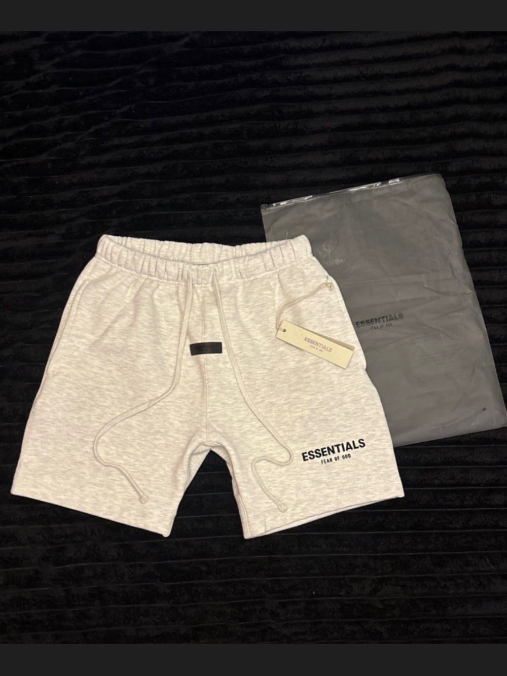 Fear of God Essentials Men’s Light Gray Logo Cotton-Blend Shorts